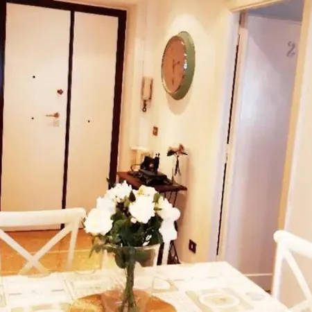 Vatican Sweet House Near Metro Cipro ローマ